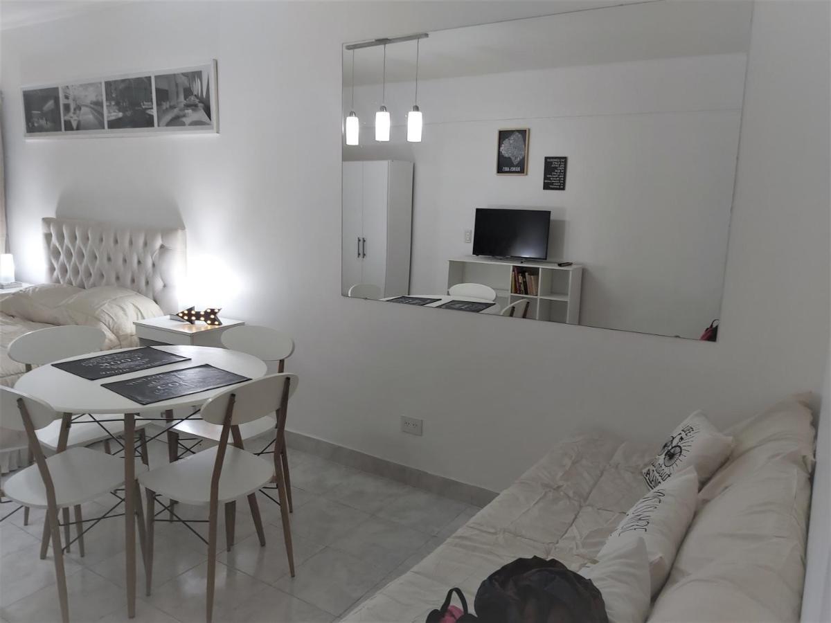 Acogedor Apartamento En Centro De Buenos Aires Cerca Del Obelisco Exteriör bild